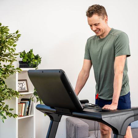 Elektrický bežecký pás KETTLER TRACK 600